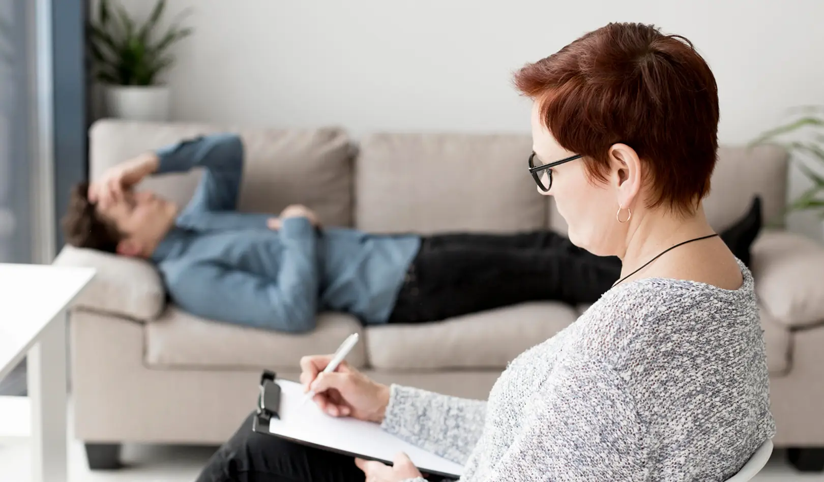 Approach-To Behavioral-Healthcare-Los-Angeles-img